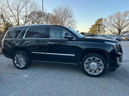 2018 Cadillac Escalade Platinum