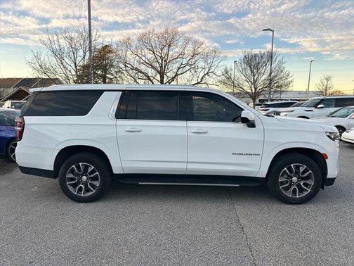 2021 Chevrolet Suburban LT