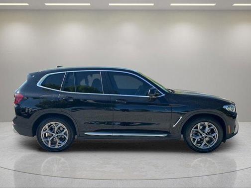 Jet Black 2022 BMW X3 sDrive30i