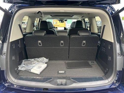 2025 INFINITI QX80 SENSORY AWD