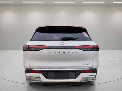 Majestic White 2022 INFINITI QX60 SENSORY