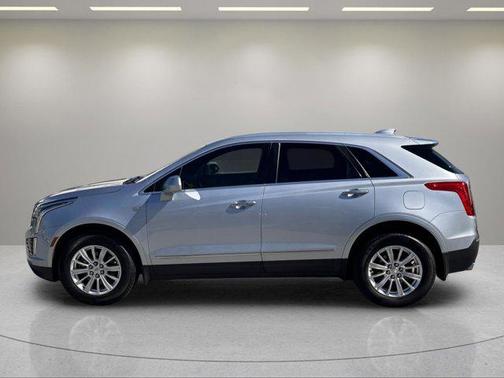 2017 Cadillac XT5 Base