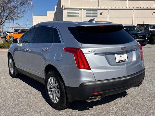 2017 Cadillac XT5 Base