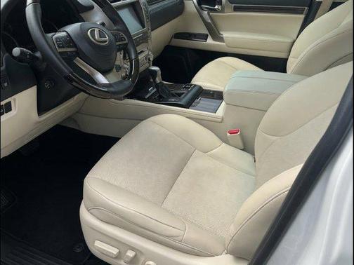 Starfire Pearl 2020 Lexus GX 460 Premium