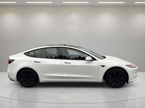 2024 Tesla Model 3 Standard Range