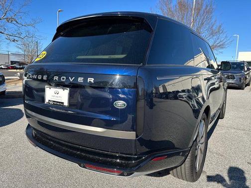 2023 Land Rover Range Rover P400 SE