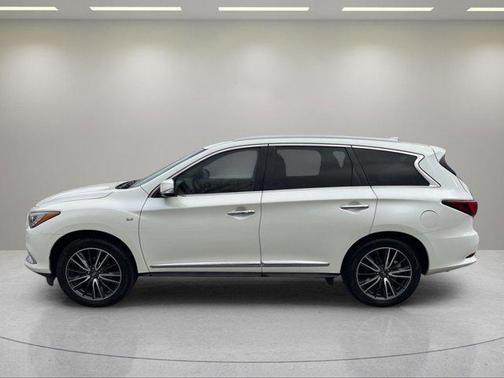 2016 INFINITI QX60 Base