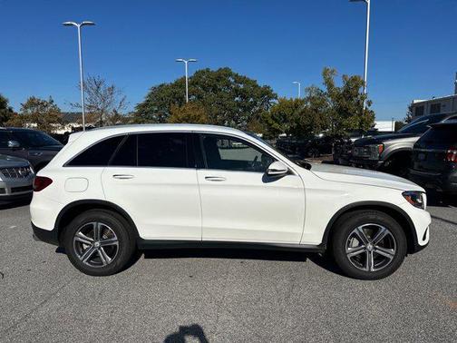 2016 Mercedes-Benz GLC 300 Base