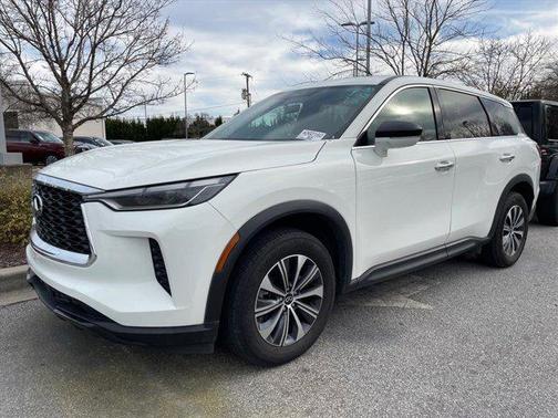 2023 INFINITI QX60 Pure