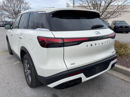 2023 INFINITI QX60 Pure