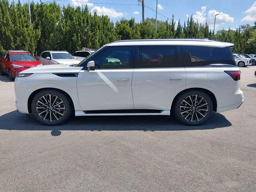 Radiant White 2027 INFINITI QX80 AUTOGRAPH