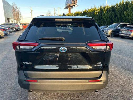 2024 Toyota RAV4 Hybrid LE