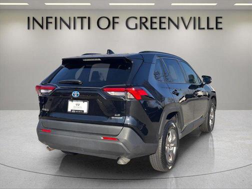 2024 Toyota RAV4 Hybrid LE