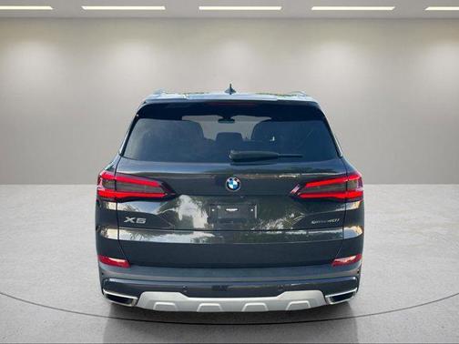 Dark Graphite Metallic 2022 BMW X5 sDrive40i
