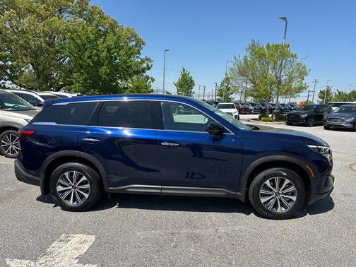2025 INFINITI QX60 Pure