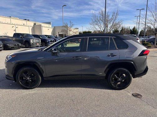 2021 Toyota RAV4 Hybrid SE