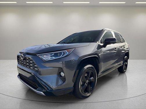 2021 Toyota RAV4 Hybrid SE
