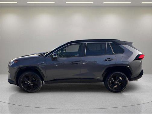 2021 Toyota RAV4 Hybrid SE