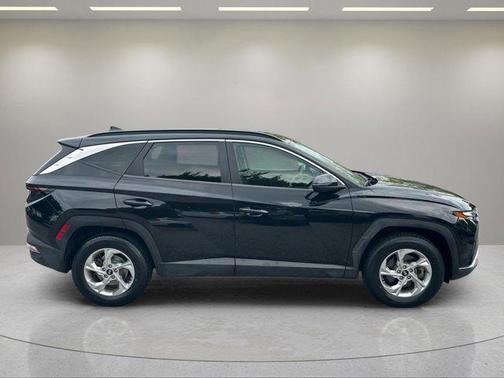 Phantom Black 2022 Hyundai TUCSON SEL