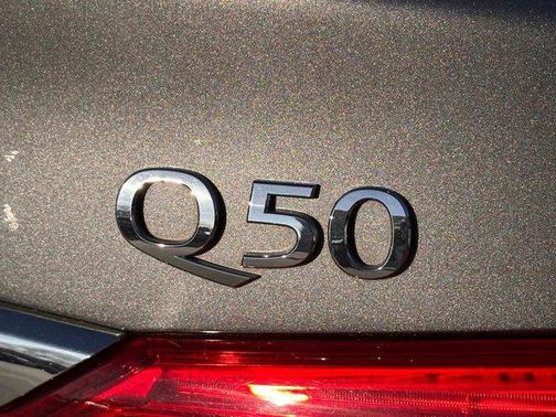 2014 INFINITI Q50 Premium