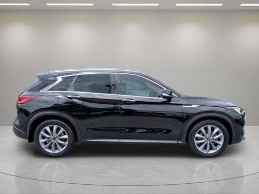Beige 2022 INFINITI QX50 ESSENTIAL AWD