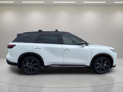 Radiant White/Black Obsidian 2027 INFINITI QX60 AUTOGRAPH