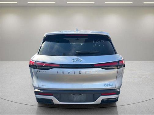 2023 INFINITI QX60 Pure