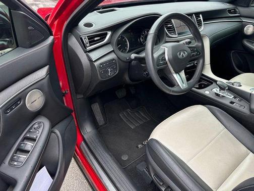 2023 INFINITI QX55 SENSORY