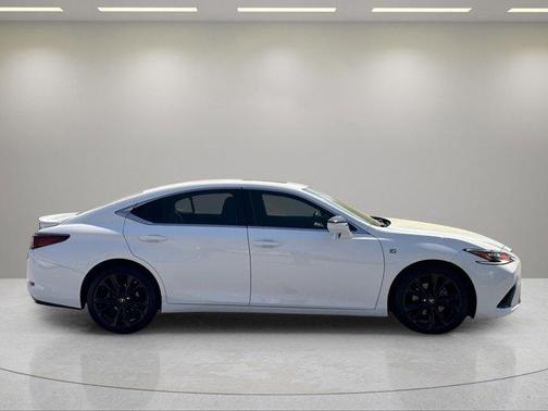 2022 Lexus ES 350 F Sport
