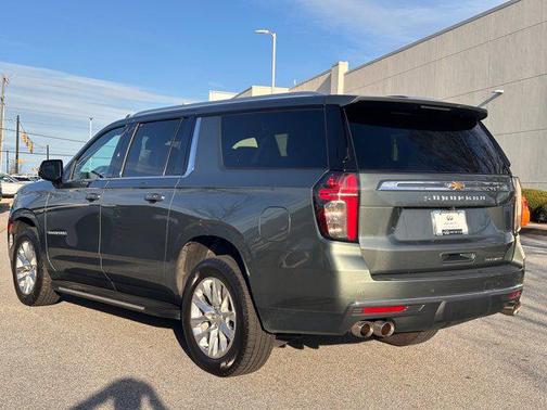 2023 Chevrolet Suburban Premier