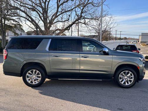 2023 Chevrolet Suburban Premier