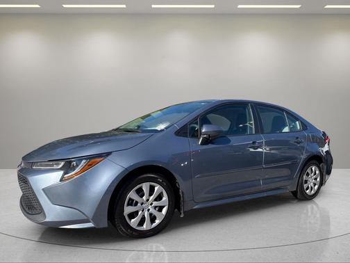 Celestite 2022 Toyota Corolla LE