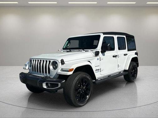 Bright White Clearcoat 2021 Jeep Wrangler Unlimited 4xe Sahara