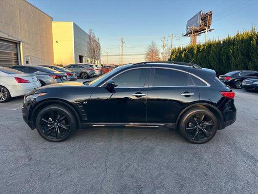 2015 INFINITI QX70 Base