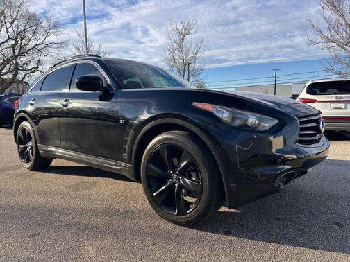 2015 INFINITI QX70 Base
