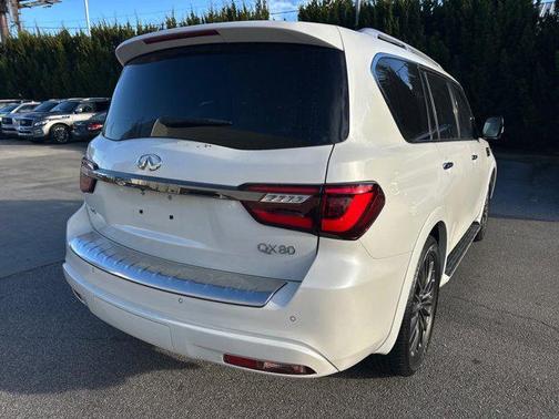 2024 INFINITI QX80 PREMIUM SELECT AWD