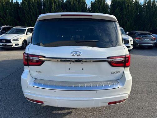 2024 INFINITI QX80 PREMIUM SELECT AWD