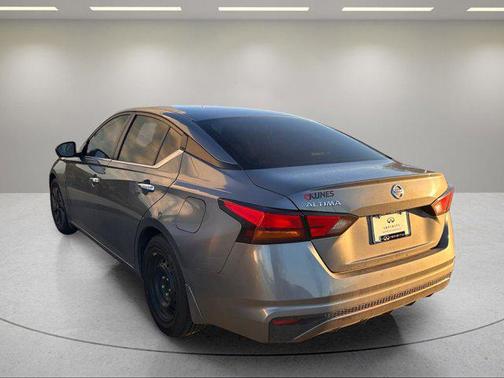 2021 Nissan Altima S FWD