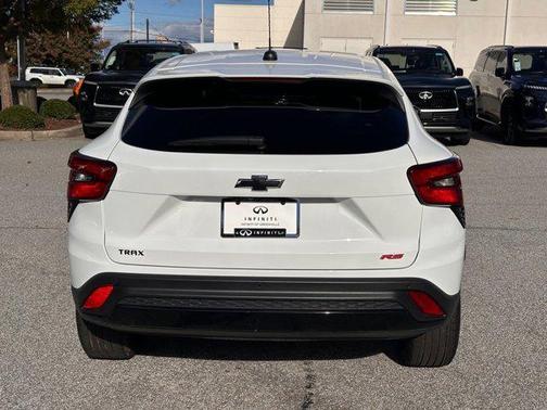 2024 Chevrolet Trax FWD 1RS