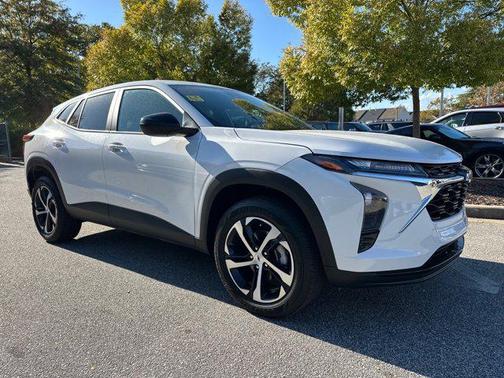 2024 Chevrolet Trax FWD 1RS