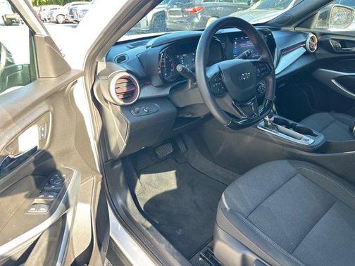 2024 Chevrolet Trax FWD 1RS