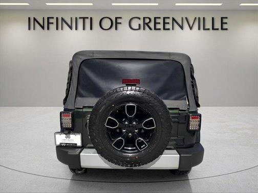 2011 Jeep Wrangler Unlimited Sahara