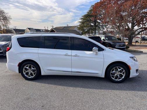 2018 Chrysler Pacifica Limited