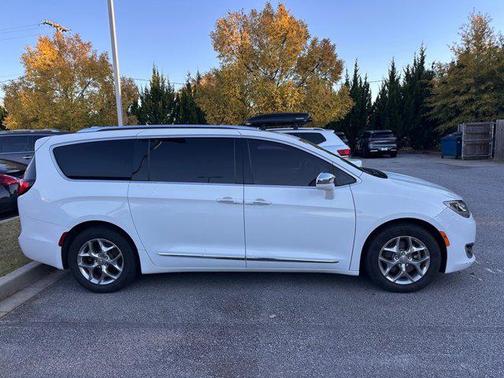 2018 Chrysler Pacifica Limited