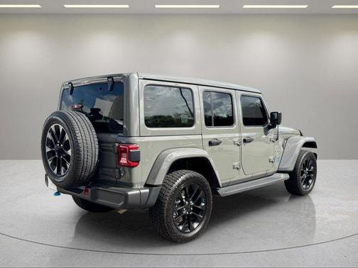 2022 Jeep Wrangler Unlimited 4xe Sahara