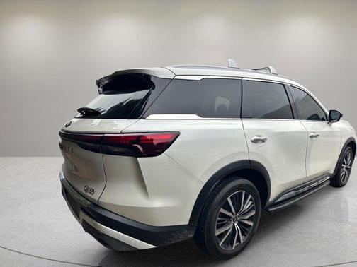 2025 INFINITI QX60 SENSORY