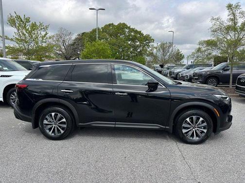 2025 INFINITI QX60 Pure