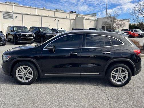 2021 Mercedes-Benz GLA 250 Base 4MATIC