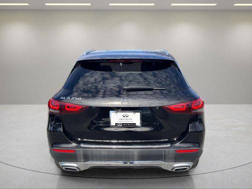 2021 Mercedes-Benz GLA 250 Base 4MATIC