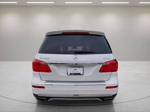 Polar White 2016 Mercedes-Benz GL-Class 4MATIC